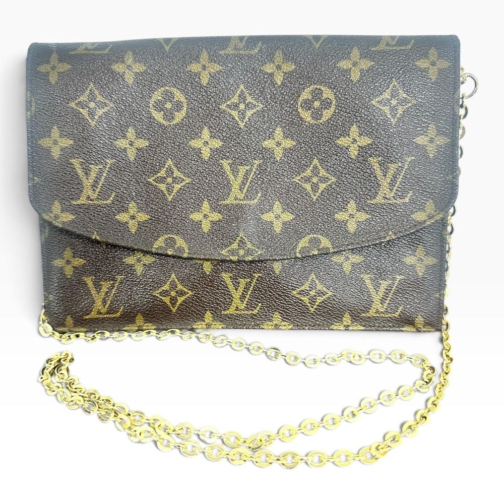 Louis Vuitton Vintage Clutch Bag Brown Monogram Crossbody Chain Strap